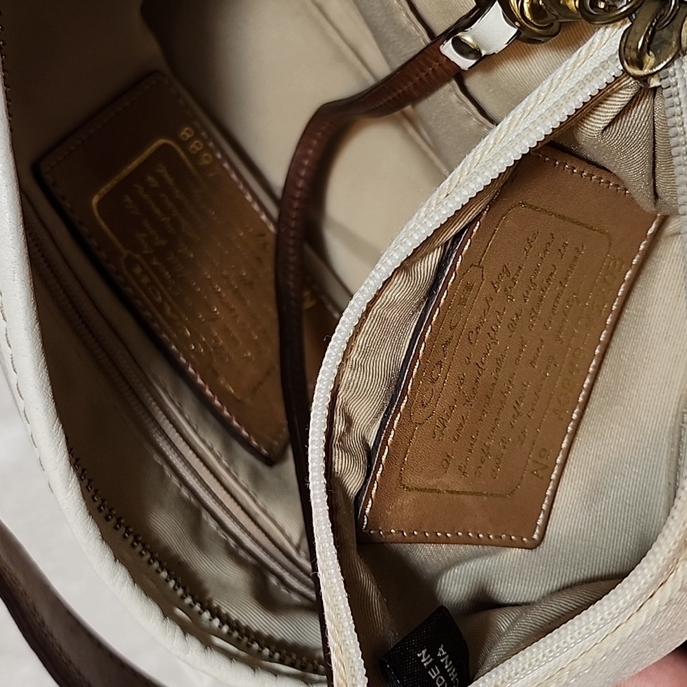 Coach Y2K Soho Brown/Beige Signature Canvas Front Pocket Baguette Bag W/ Wallet - Picture 14 of 16